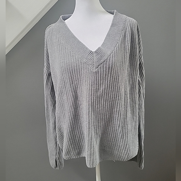 Pact Organic Cotton/Wool V-neckline Knit  Sweater Grey Large Boxy - Picture 1 of 6